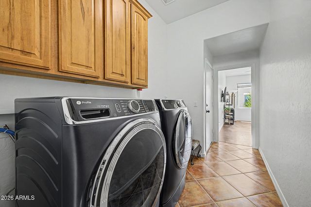 364 W STIRRUP Lane, San Tan Valley, AZ 85143
