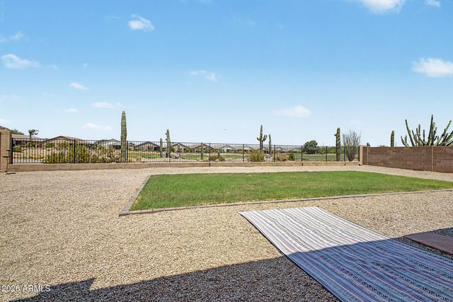 364 W STIRRUP Lane, San Tan Valley, AZ 85143