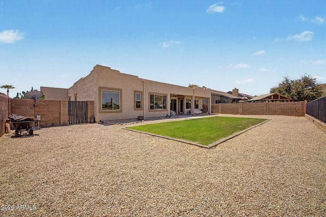 364 W STIRRUP Lane, San Tan Valley, AZ 85143