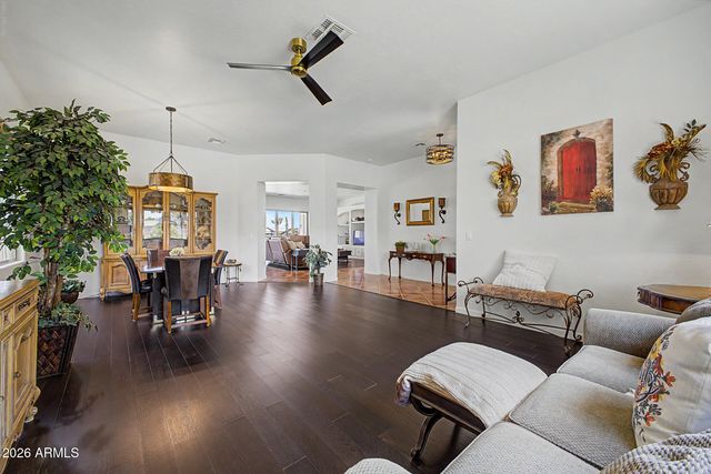 364 W STIRRUP Lane, San Tan Valley, AZ 85143