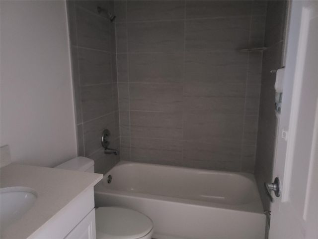 7815 NW 73rd Avenue, Tamarac, FL 33321