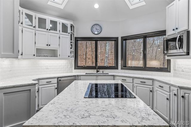 2151 Quaethem Drive, Wildwood, MO 63005