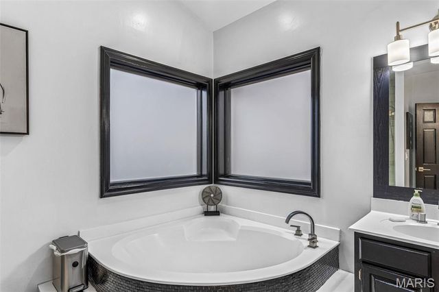 2151 Quaethem Drive, Wildwood, MO 63005