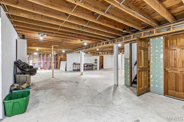 2151 Quaethem Drive, Wildwood, MO 63005