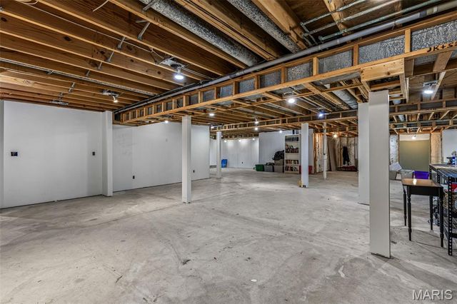 2151 Quaethem Drive, Wildwood, MO 63005