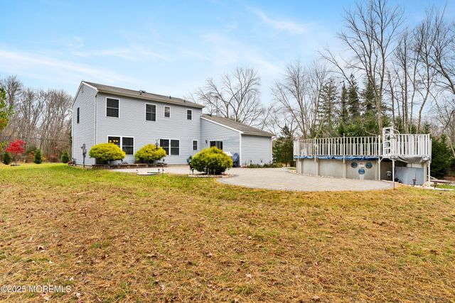 262 Frank Applegate Road, Jackson, NJ 08527