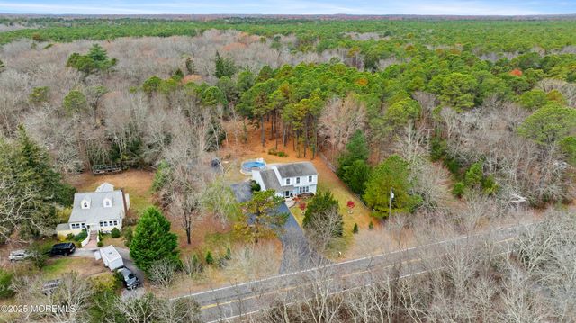 262 Frank Applegate Road, Jackson, NJ 08527