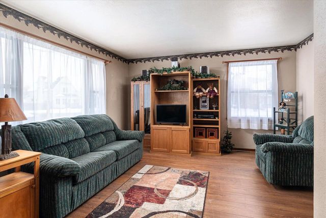 111 Coon Prairie AVENUE, Westby, WI 54667