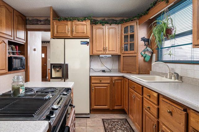 111 Coon Prairie AVENUE, Westby, WI 54667