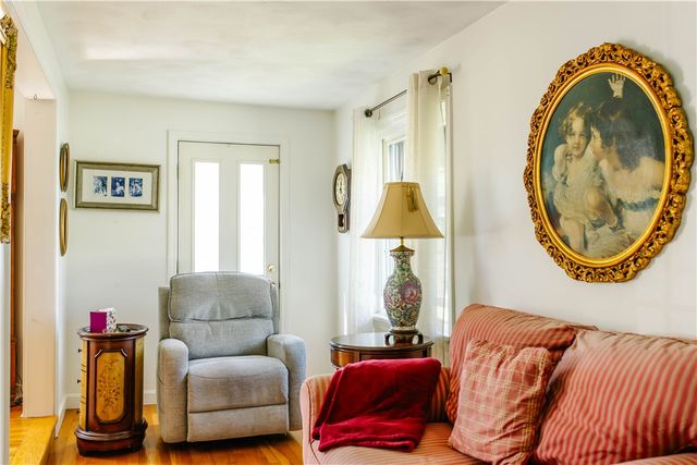165 Sowams Road, Barrington, RI 02806