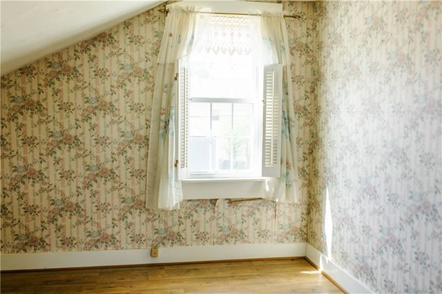 165 Sowams Road, Barrington, RI 02806