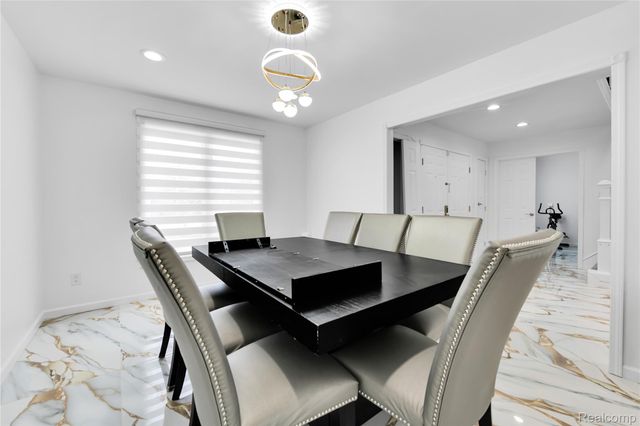 20379 Bannister Drive, Macomb Township, MI 48044