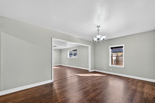 4034 Caplin Street, Houston, TX 77026