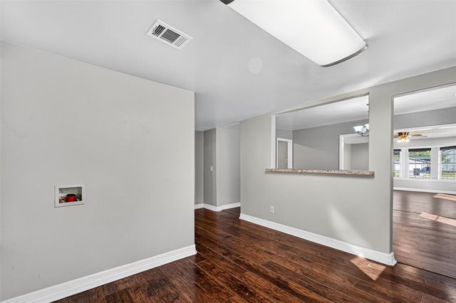 4034 Caplin Street, Houston, TX 77026