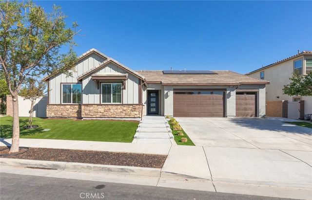 29646 Saddlebred Circle, Menifee, CA 92584