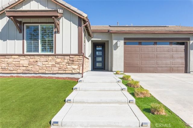29646 Saddlebred Circle, Menifee, CA 92584