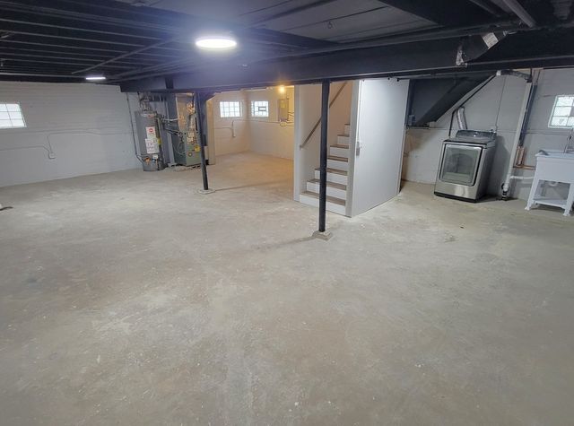 7304 W 57th Street W, Summit, IL 60501