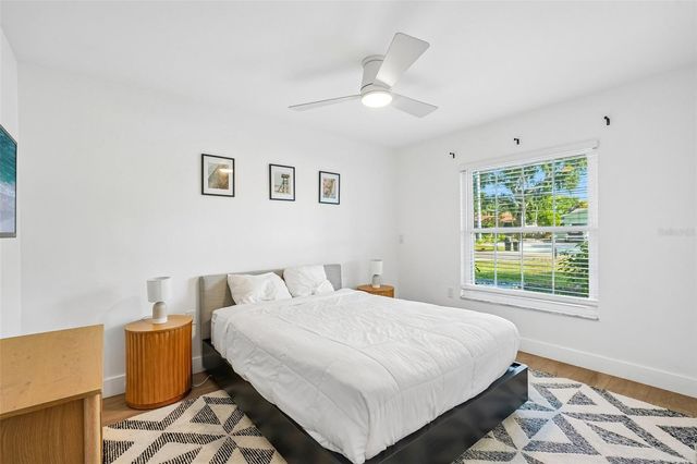 13700 86TH AVENUE, Seminole, FL 33776