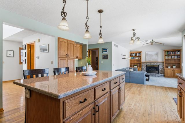 2227 Viola Heights Drive NE, Rochester, MN 55906