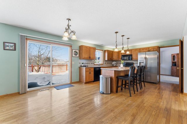 2227 Viola Heights Drive NE, Rochester, MN 55906