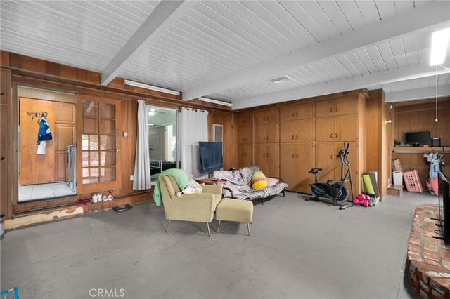1421 Valencia, San Bernardino, CA 92404