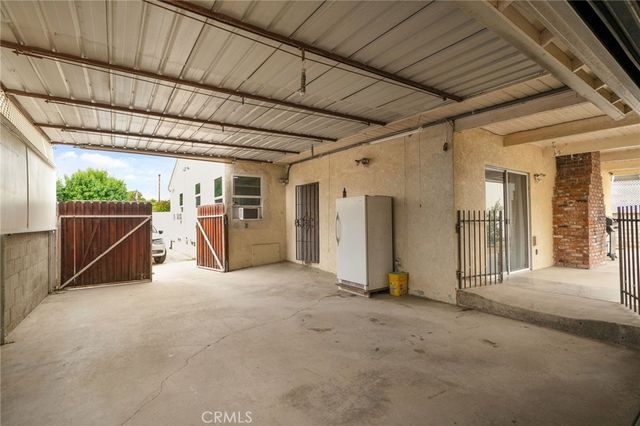 1421 Valencia, San Bernardino, CA 92404
