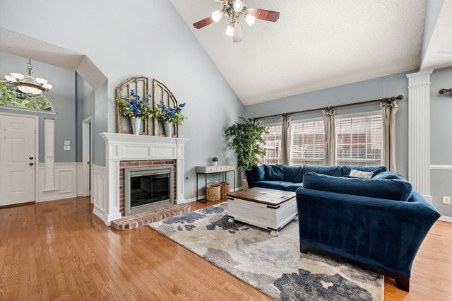 7900 Mustang Court, Fort Worth, TX 76137