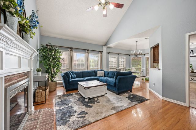 7900 Mustang Court, Fort Worth, TX 76137