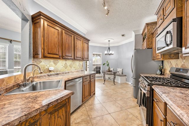 7900 Mustang Court, Fort Worth, TX 76137