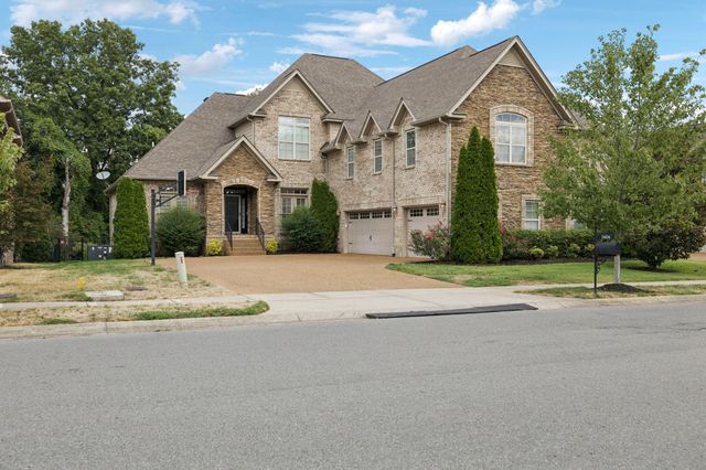 1604 Eden Rose Pl, Nolensville, TN 37135