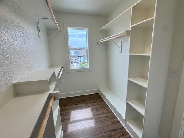 15611 Sheridan Court, Basehor, KS 66007