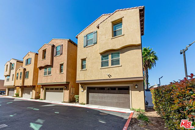 522 S Harbor Boulevard, Santa Ana, CA 92704