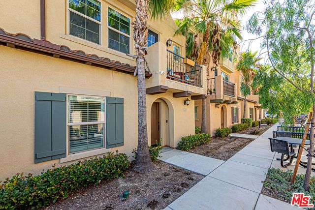522 S Harbor Boulevard, Santa Ana, CA 92704
