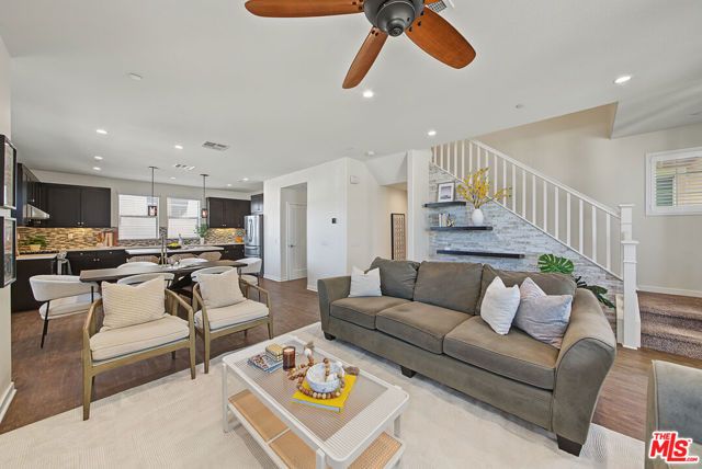522 S Harbor Boulevard, Santa Ana, CA 92704