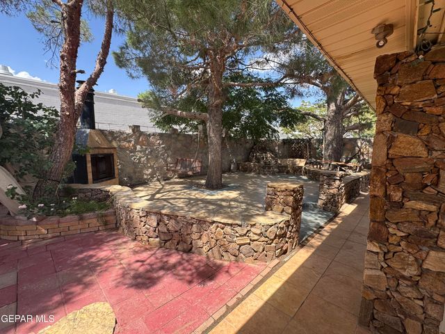 2929 DOUG FORD Drive, El Paso, TX 79935