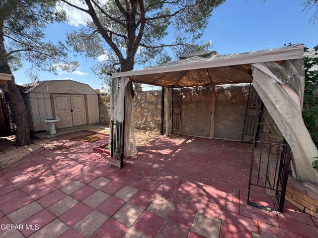 2929 DOUG FORD Drive, El Paso, TX 79935