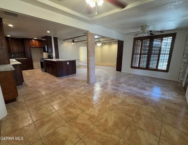 2929 DOUG FORD Drive, El Paso, TX 79935