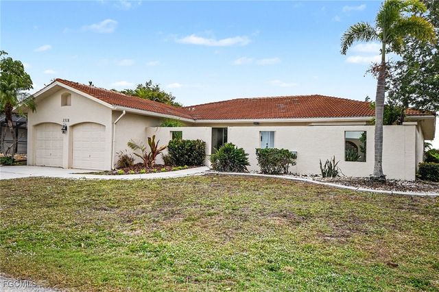 1318 San Mateo DR, Punta Gorda, FL 33950