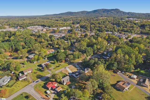 201 Tubbs Mountain Road, Travelers Rest, SC 29690
