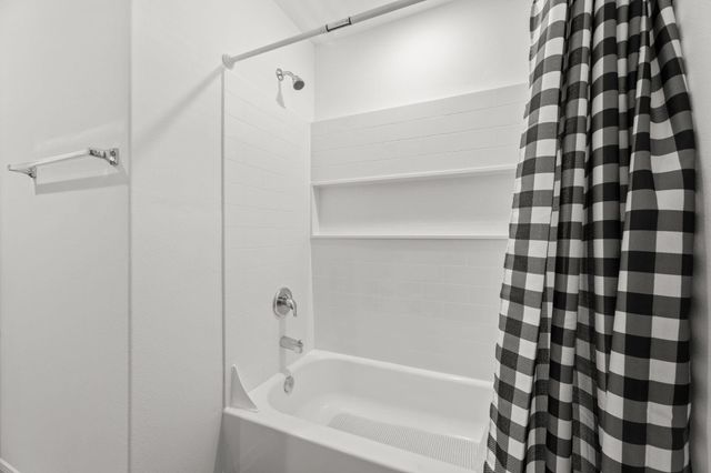 16424 Big Hickory Drive, Conroe, TX 77302