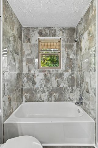 613 Maclaurin Ct, Nashville, TN 37207