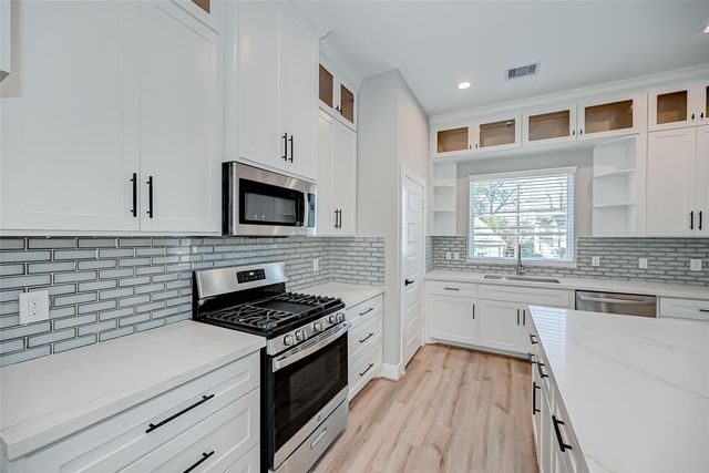 1718 Hardy Street, Houston, TX 77026