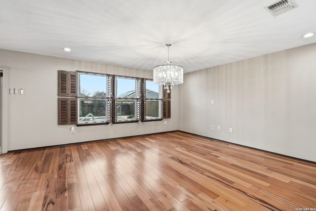 7811 Copper Hollow, Converse, TX 78109