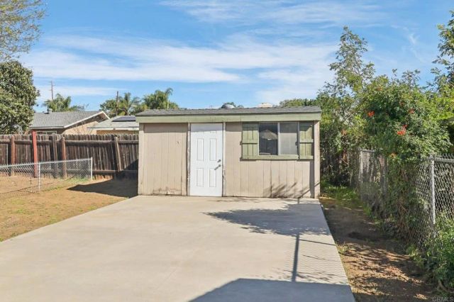 940 Daisy Street, Escondido, CA 92027