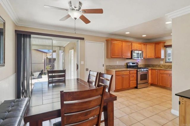 940 Daisy Street, Escondido, CA 92027