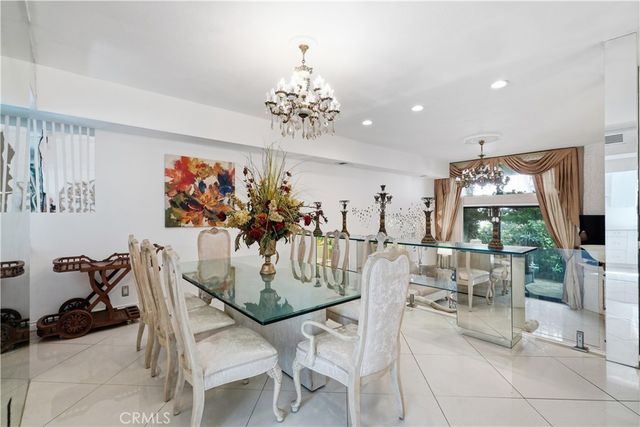 5205 White Oak Avenue 3, Encino, CA 91316