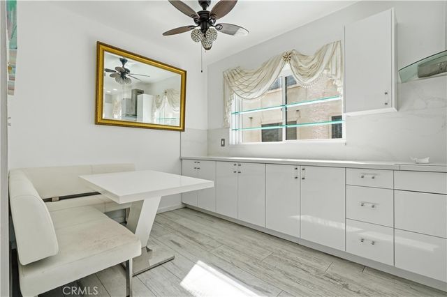 5205 White Oak Avenue 3, Encino, CA 91316