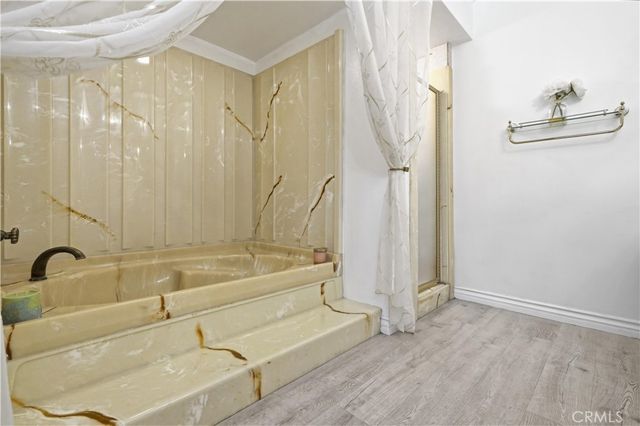 5205 White Oak Avenue 3, Encino, CA 91316