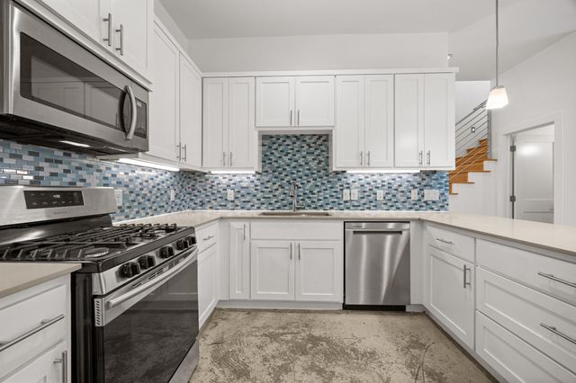 1003 Valdez ST A, Austin, TX 78741