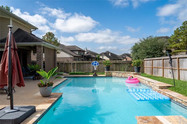 4318 Long Climb Canyon, Humble, TX 77396